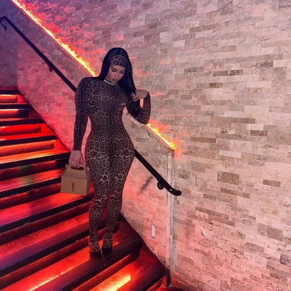 Naked wardrobe jumpsuit & headband - Picture 3 of 3